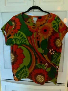 Chico's Multicolor Floral Knit Top in Green, Orange & Red